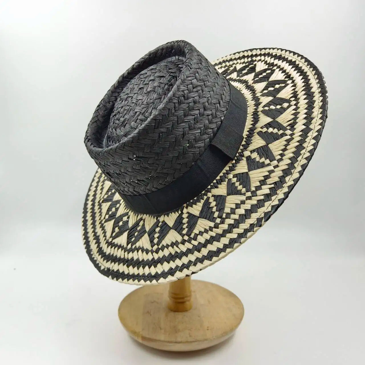 Women's Woven Straw Flat Brim Hat