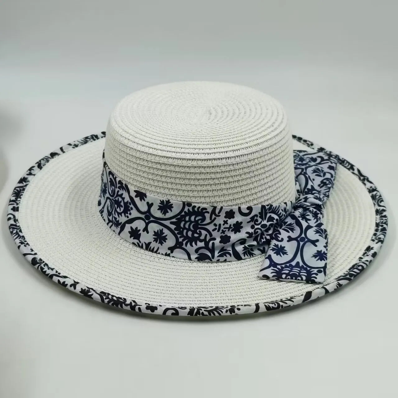 Women's Woven Straw Flat Brim Hat